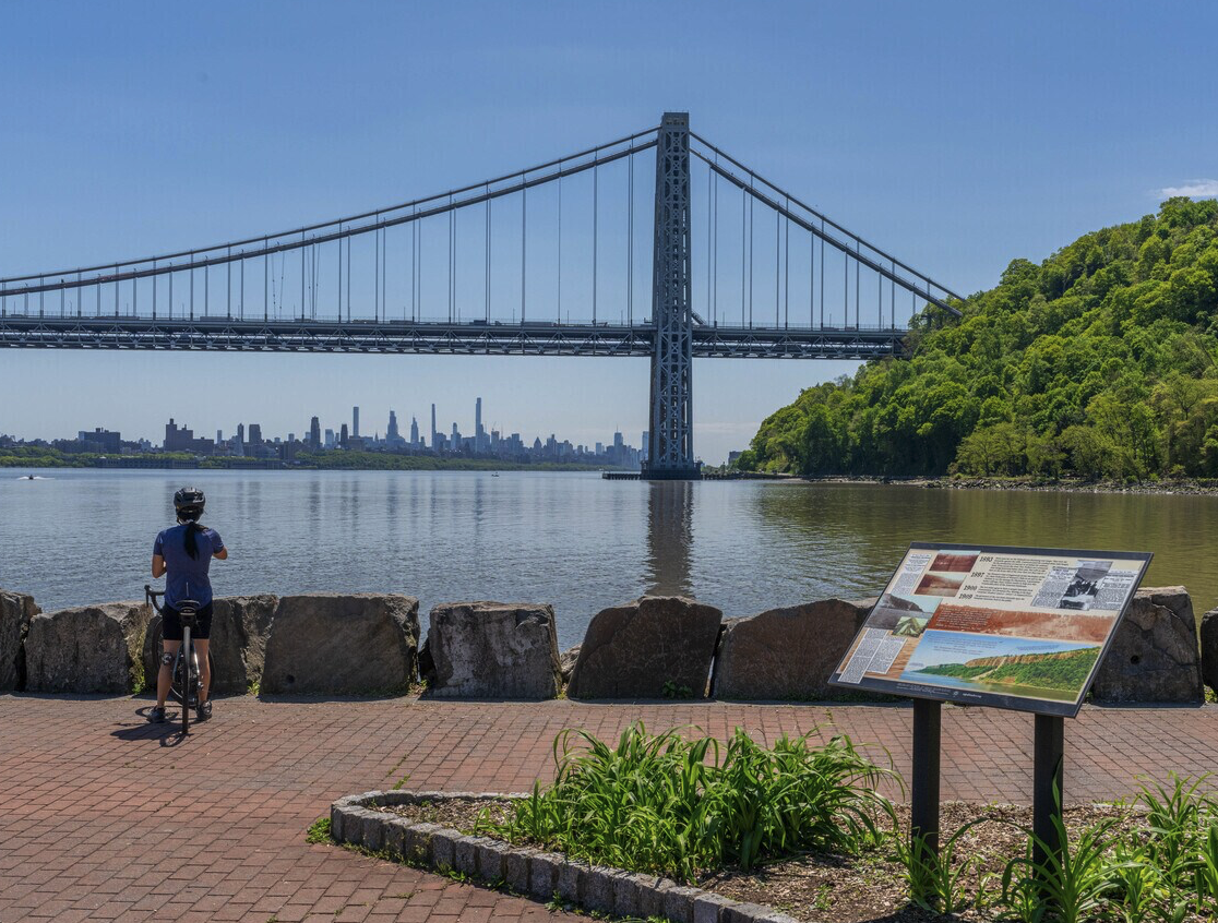 Palisades Park, NJ street view